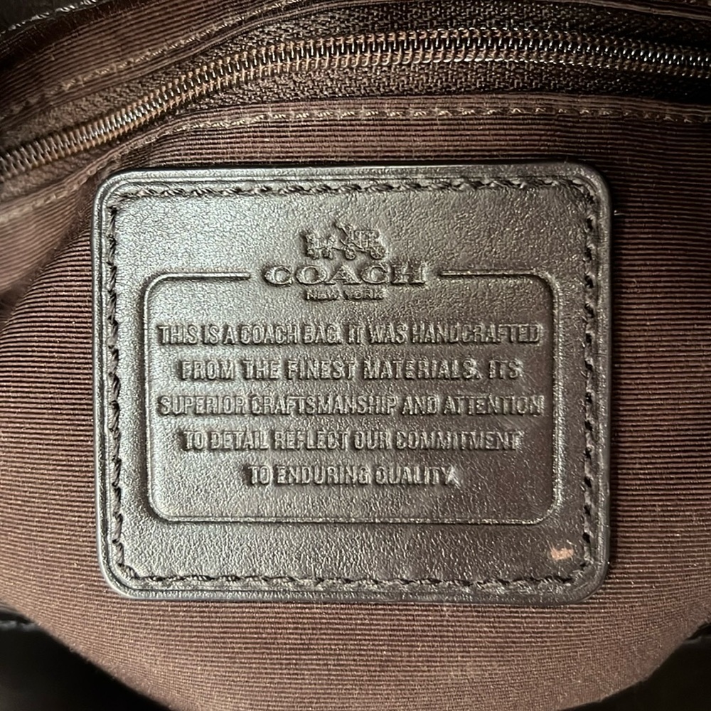 Coach Minetta Crossbody-EUC - Picture 9 of 12